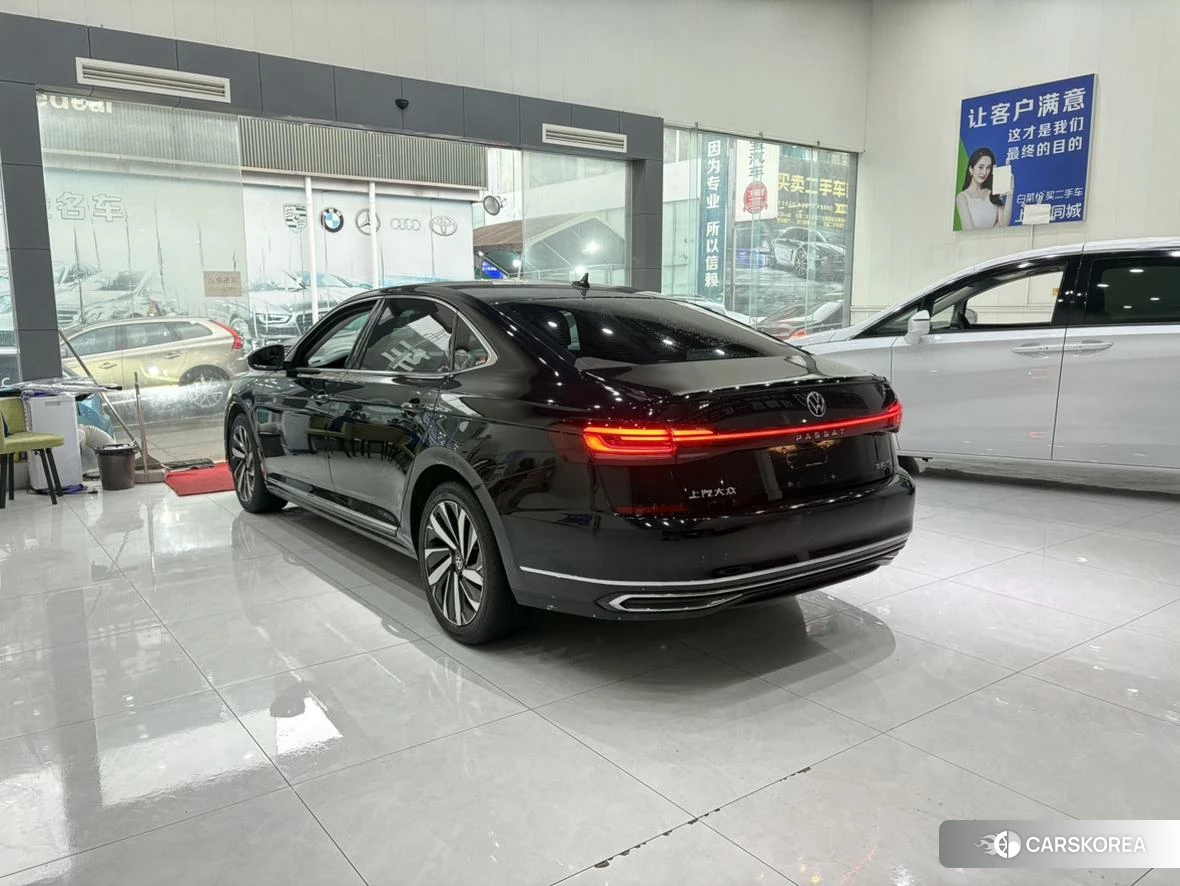 Volkswagen Passat id 4421046 из Китая 19