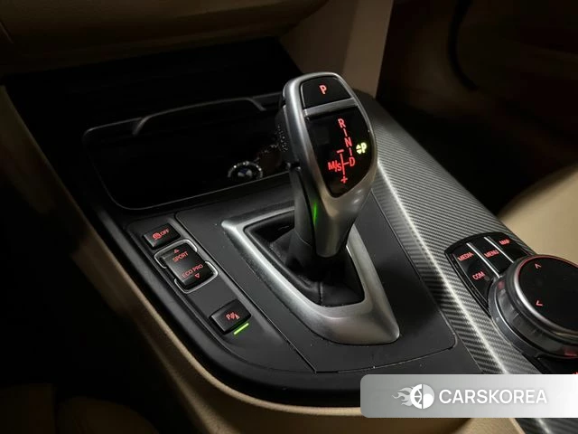 BMW 3 Series (F30) id 4188444 из Кореи 19