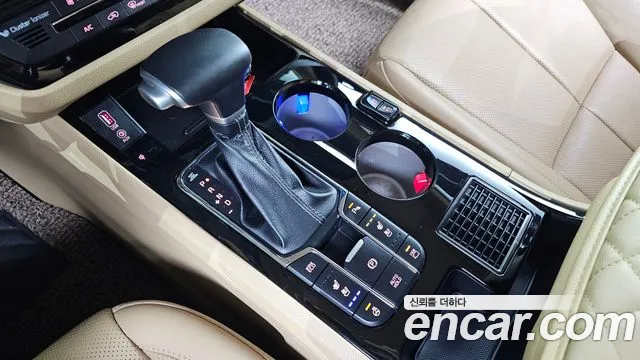 Kia The New Carnival id 2807863 из Кореи 19