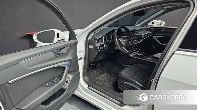 Audi A6 (C8) id 3872161 из Кореи 19