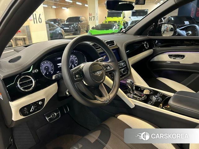 Bentley Bentayga id 3934251 из Кореи 19