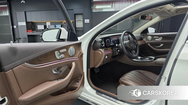 Mercedes-Benz E-Class W213 id 4465650 из Кореи 32