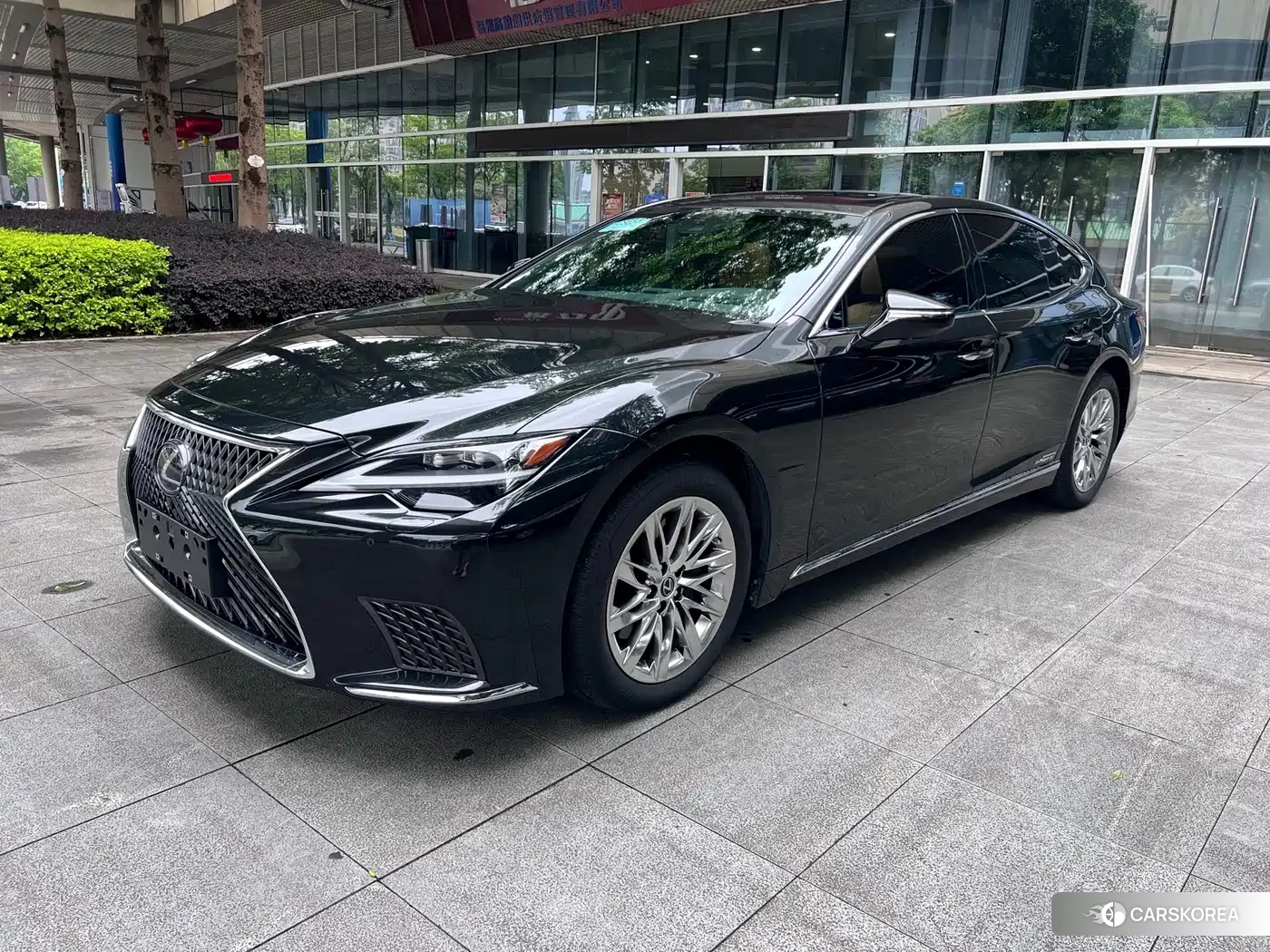 Lexus LS id 4654471 из Китая 10
