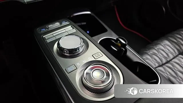 Genesis GV70 id 3702639 из Кореи 19