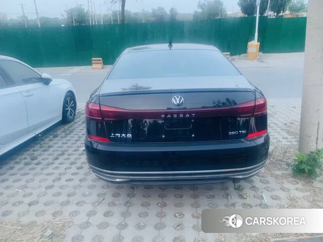 Volkswagen Passat id 4258313 из Китая 9