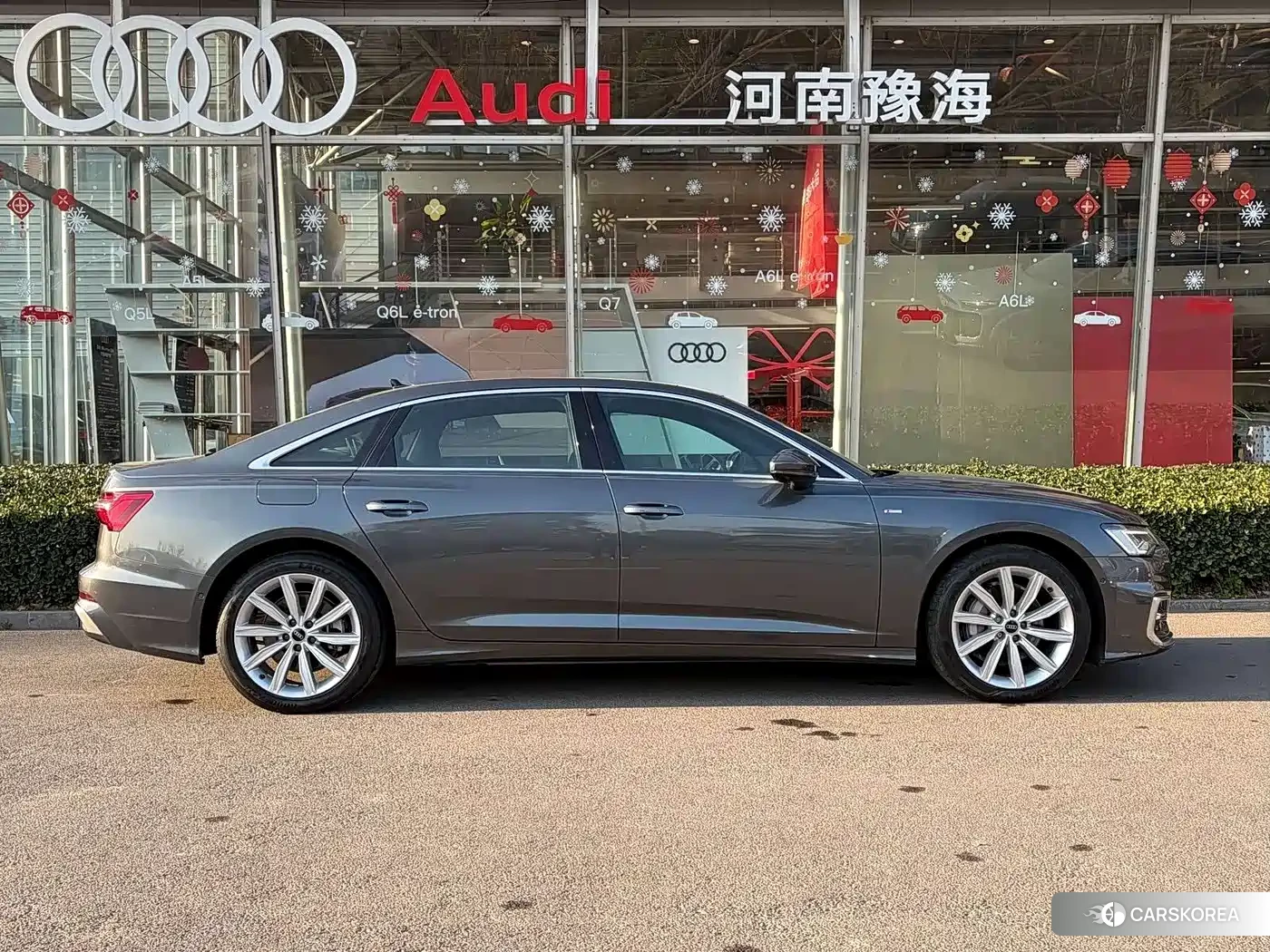 Audi A6L id 4548186 из Китая 12