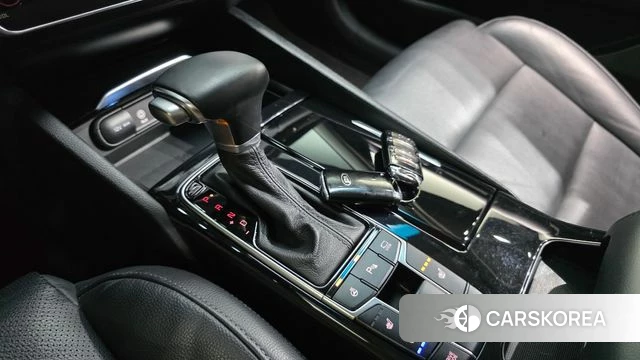 Kia Come New K7 id 3867193 из Кореи 19