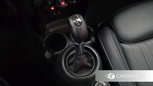 Mini Cooper S id 3718369 из Кореи 19