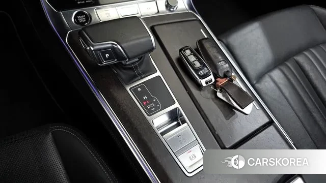 Audi A6 (C8) id 3676057 из Кореи 19