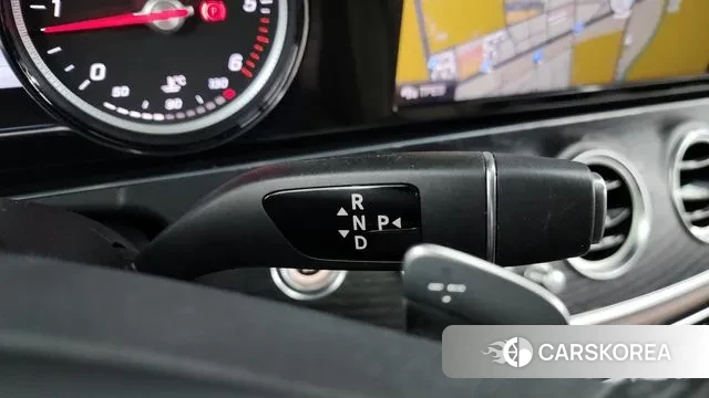 Mercedes-Benz E-Class W213 id 3627204 из Кореи 19