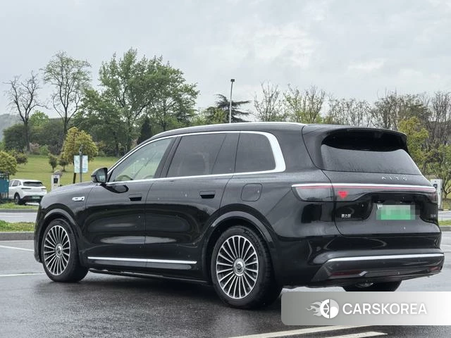 AITO Ask the world M8 id 3969000 из Китая 17