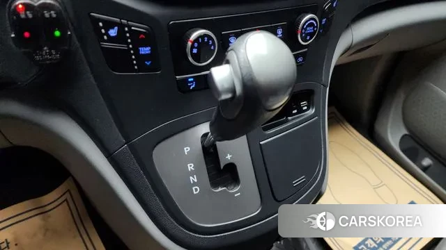 Hyundai The New Grand Starex id 3760920 из Кореи 19