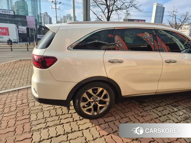 Kia The New Sorento id 3514706 из Кореи 9