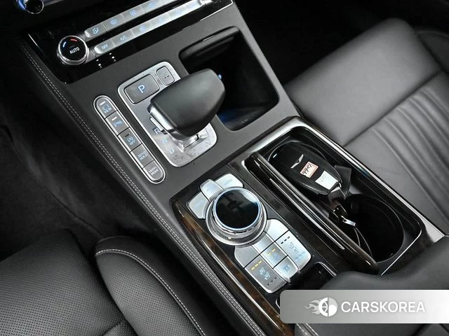 Genesis G90 id 3941764 из Кореи 19