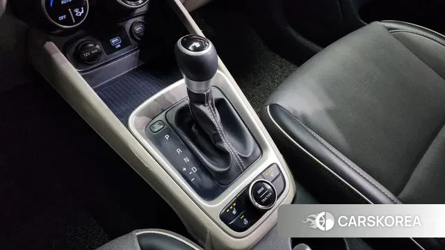 Hyundai Venue id 3672378 из Кореи 19