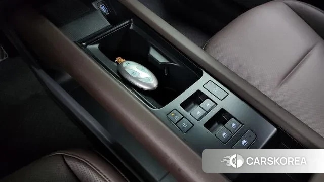 Hyundai Ionic 6 id 3042857 из Кореи 19