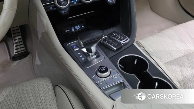 Genesis G70 id 3844745 из Кореи 19