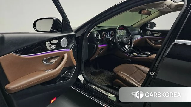 Mercedes-Benz E-Class W213 id 4180751 из Кореи 19