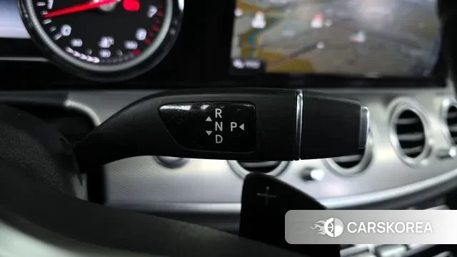 Mercedes-Benz E-Class W213 id 3736706 из Кореи 19