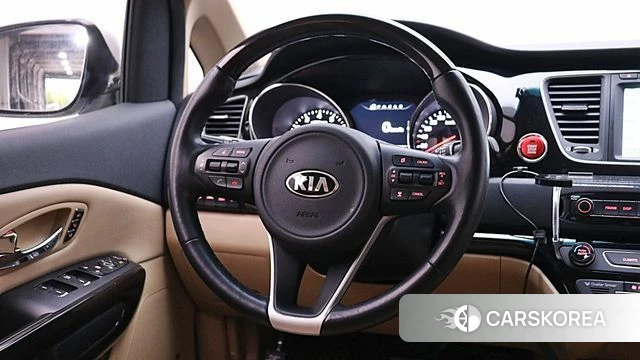 Kia All New Carnival id 4663099 из Кореи 19