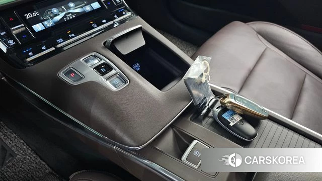 Hyundai The New Grandeur IG id 4495834 из Кореи 19