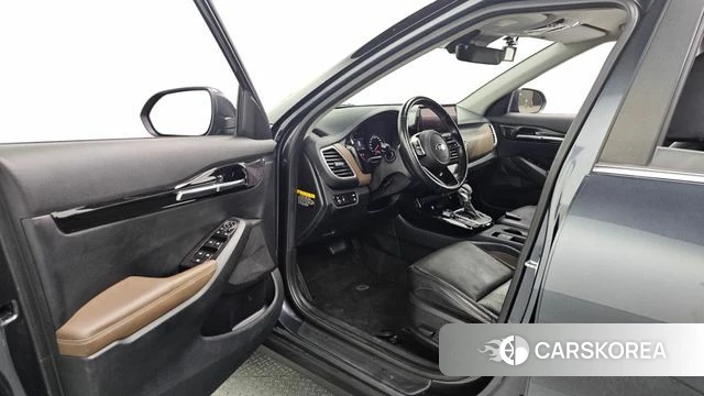 Kia Seltos id 4750938 из Кореи 30