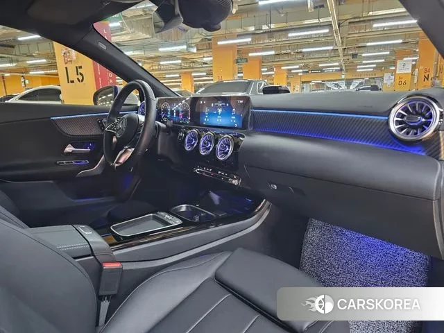 Mercedes-Benz A-Class W177 id 2910025 из Кореи 19