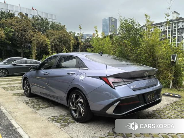 Hyundai Elantra id 4314587 из Китая 19