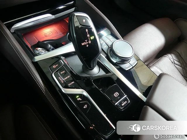 BMW 5 Series (G30) id 3897116 из Кореи 19