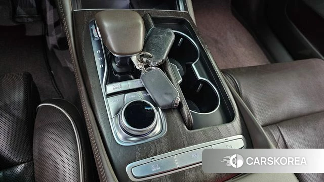 Kia More K9 id 3905511 из Кореи 19