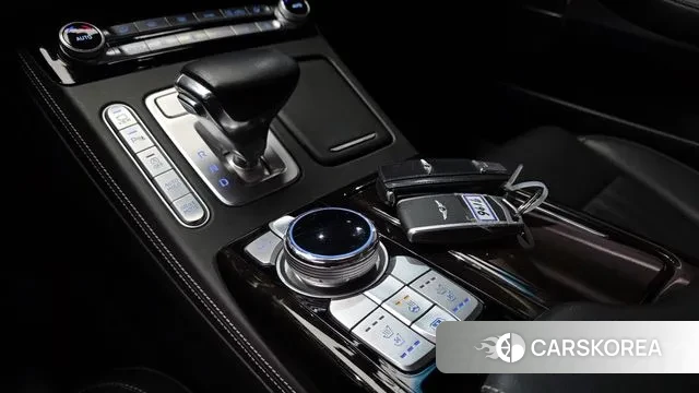 Genesis G90 id 3736175 из Кореи 19