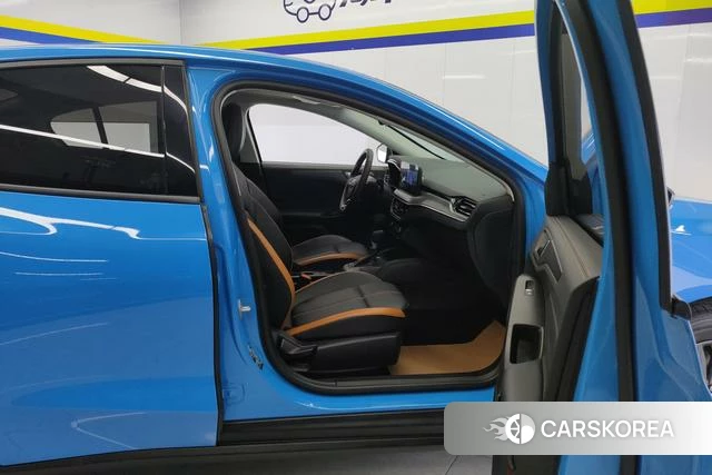 Ford Fox id 4215070 из Китая 16
