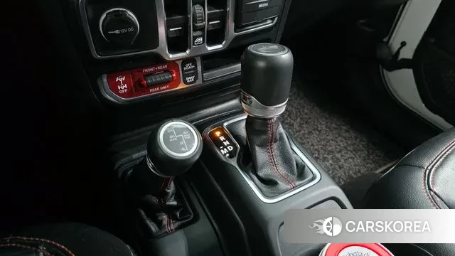 Jeep Wrangler (JL) id 3711661 из Кореи 19