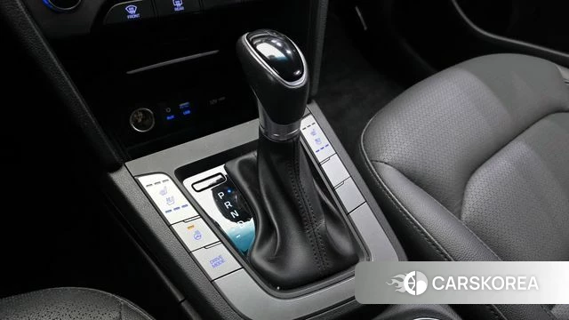 Hyundai Avante AD id 3801723 из Кореи 19