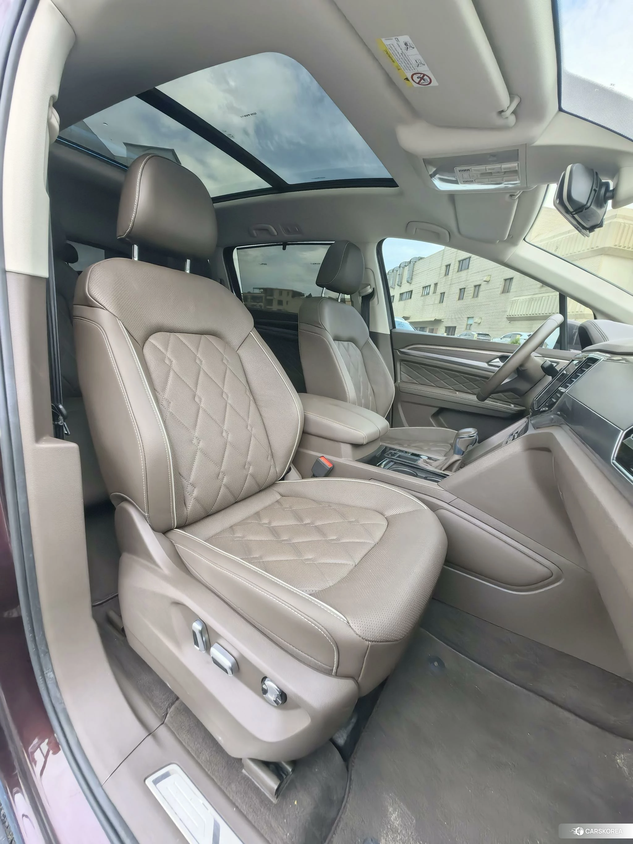 Volkswagen Weiran id 4462050 из Китая 21