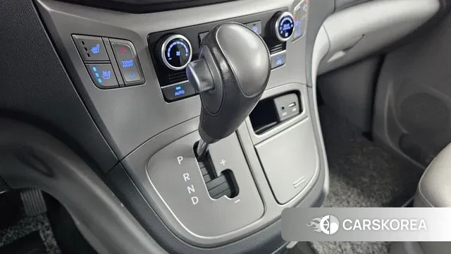 Hyundai The New Grand Starex id 3449790 из Кореи 19