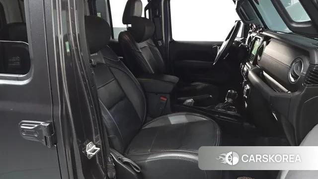 Jeep Wrangler (JL) id 3329238 из Кореи 19