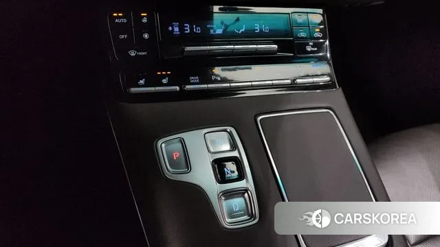 Hyundai The New Grandeur IG id 3469099 из Кореи 19