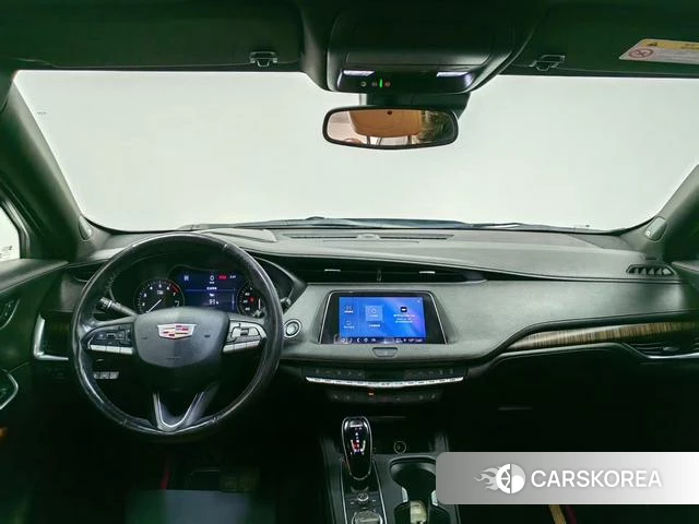 Cadillac XT4 id 4210467 из Китая 17
