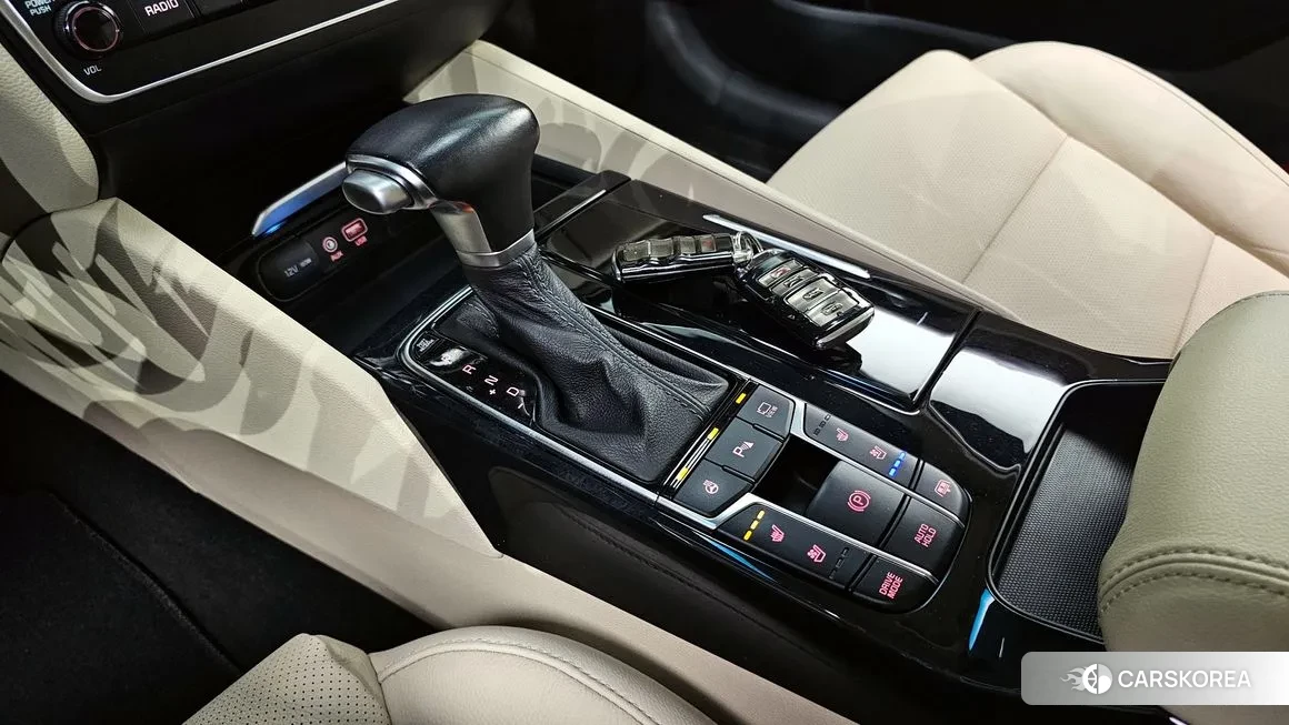 Kia Come New K7 id 1501912 из Кореи 19