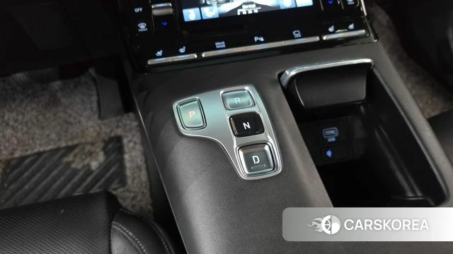 Hyundai The New Grandeur IG id 4517962 из Кореи 35