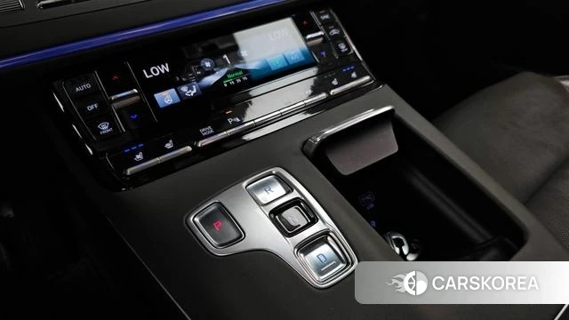 Hyundai The New Grandeur IG id 4304045 из Кореи 30
