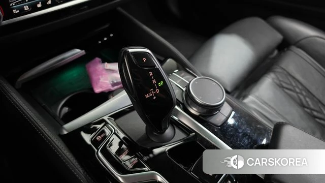 BMW 5 Series (G30) id 4899778 из Кореи 31