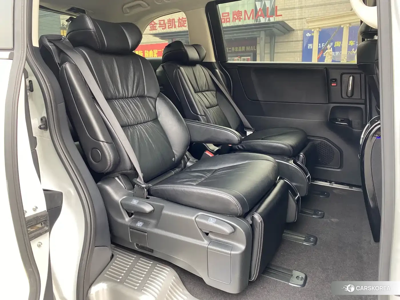 Honda Odyssey id 4589171 из Китая 30
