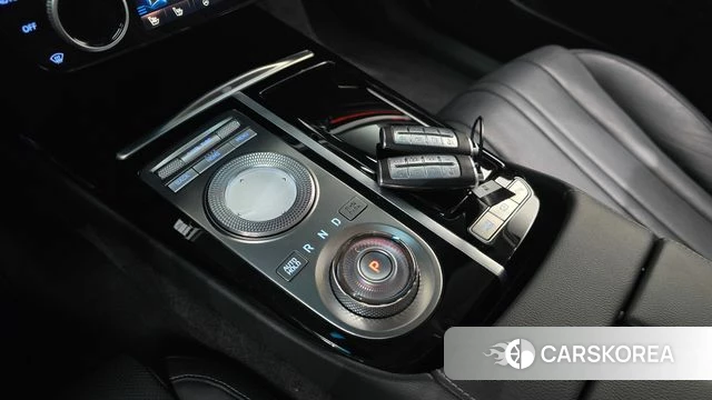 Genesis Electrified G80 (RG3) id 3806809 из Кореи 19