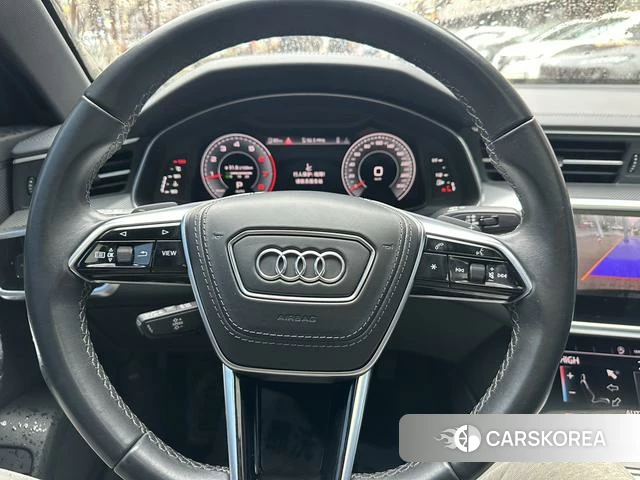 Audi A6L id 4208989 из Китая 17