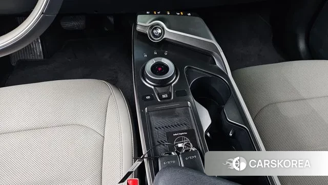 Kia EV6 id 3702342 из Кореи 19