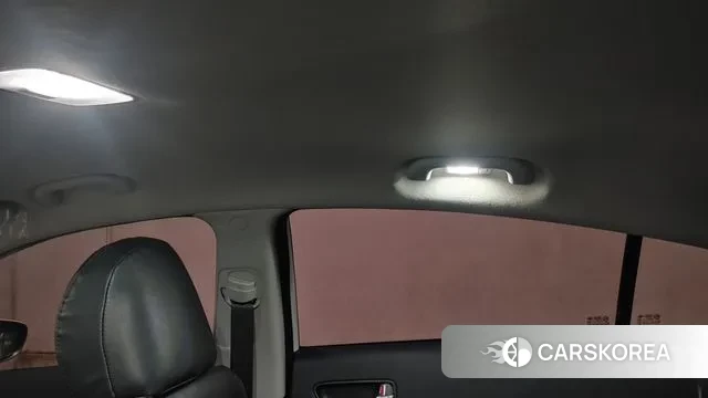 Kia The New K3 id 3303018 из Кореи 19