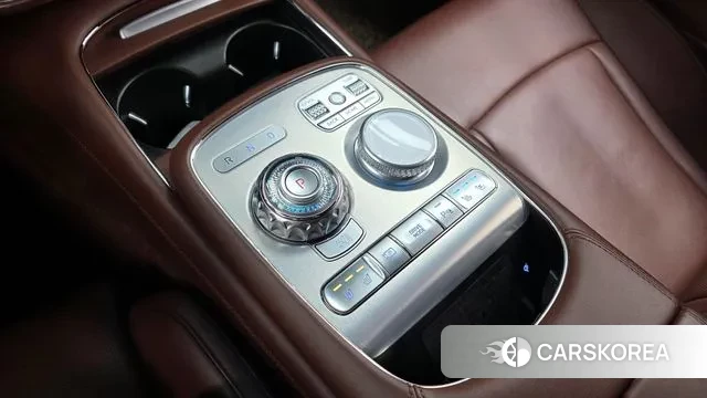 Genesis G90 (RS4) id 3550866 из Кореи 19