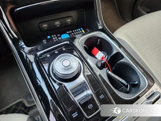 Kia Carnival 4th generation id 3361080 из Кореи 17